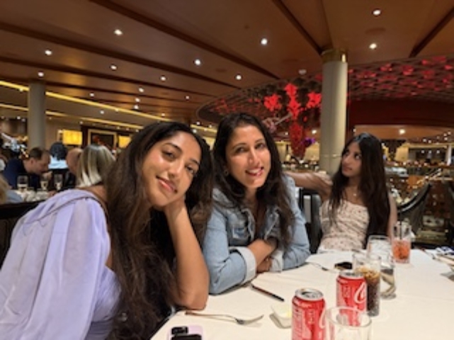 Dinner on the ship, Tarmarin Restaurant