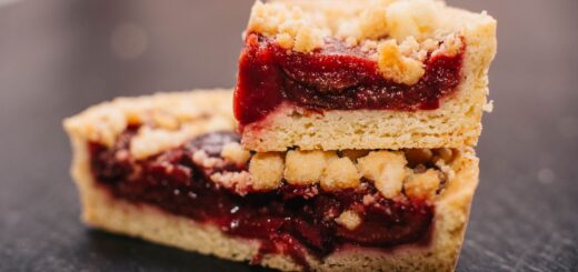 close up of delicious cherry crumble bars